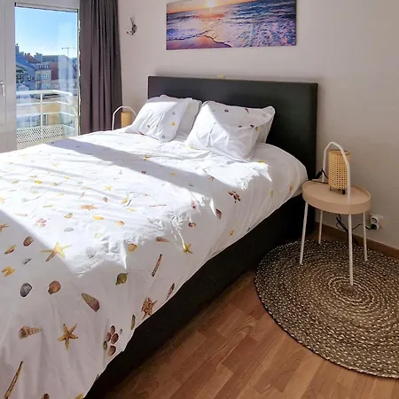 Appartamento Front In *