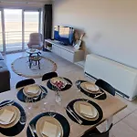 Apartament Front In Ostenda